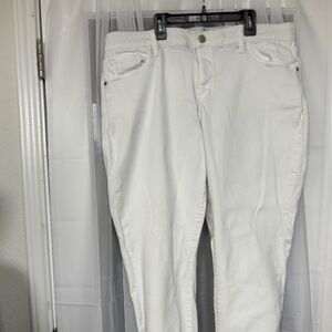 - Ava & Viv™ White High-Rise Skinny Jeans size 20W